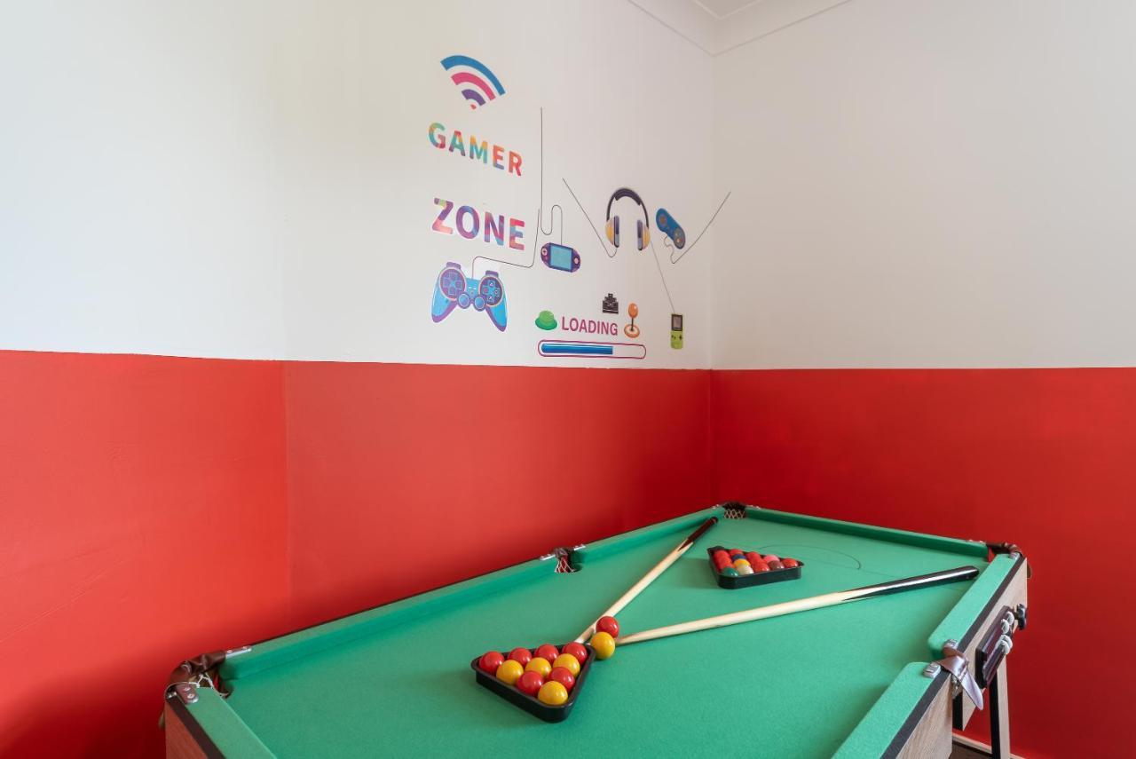 Aseda 4 Bedroom Private Parking, Game Zone -Pool Table, Garden Home Kingston upon Hull Exterior foto