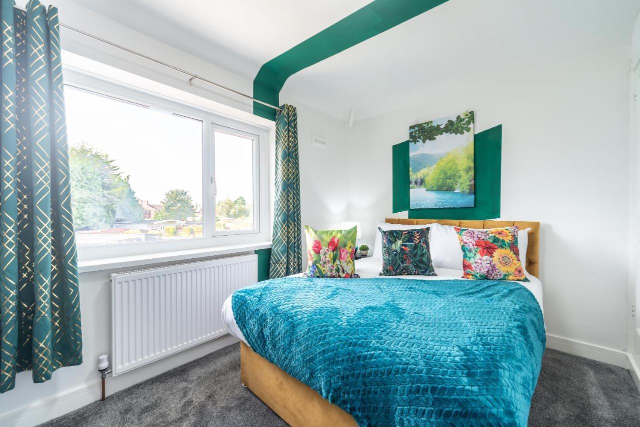 Aseda 4 Bedroom Private Parking, Game Zone -Pool Table, Garden Home Kingston upon Hull Exterior foto
